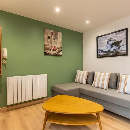 Apartment Duplex Calme, Proche Commodites *