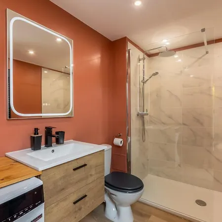 Duplex Calme, Proche Commodites *