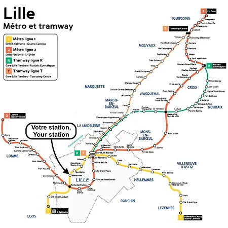 Duplex Calme, Proche Commodites アパート