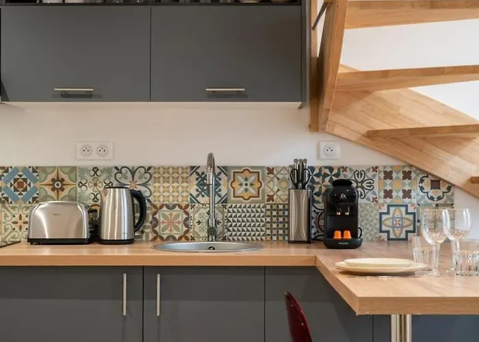 Duplex Calme, Proche Commodités *